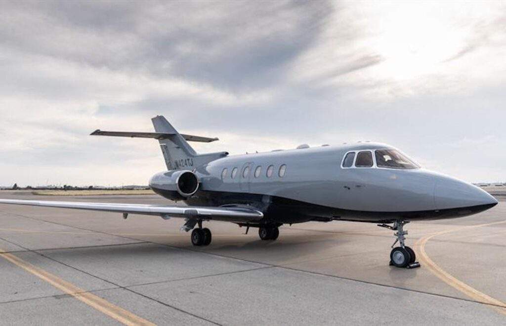 hawker-900xp-ext | LEMMETravel.com® هوكر-900xp-ext